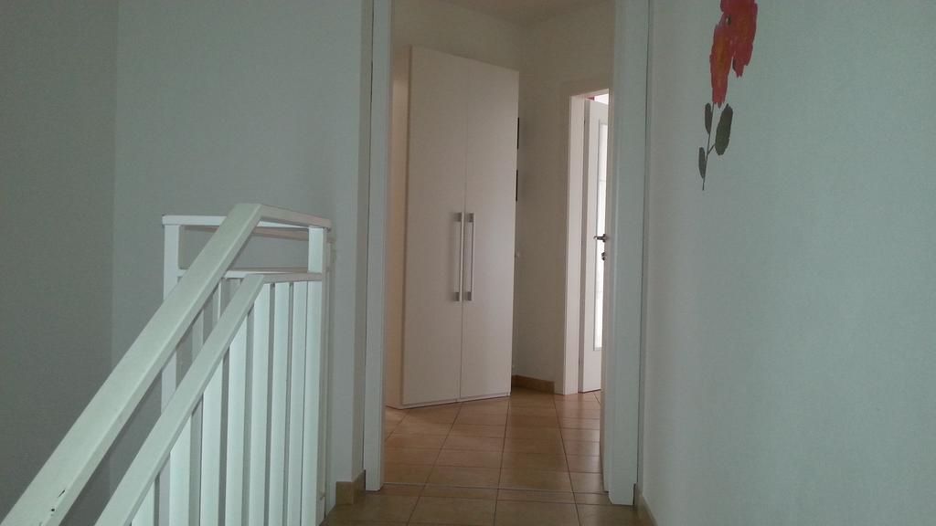Appartamento Villa Tony Lazise Dış mekan fotoğraf
