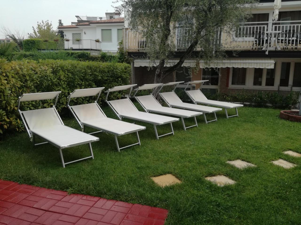 Appartamento Villa Tony Lazise Dış mekan fotoğraf